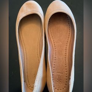Frye women’s 8.5 ballet flats. New without tags